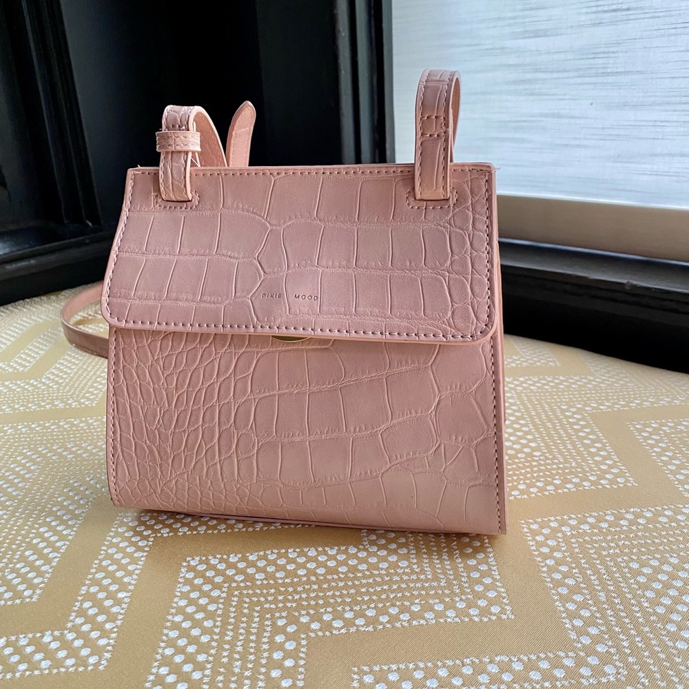 Small pink crossbody